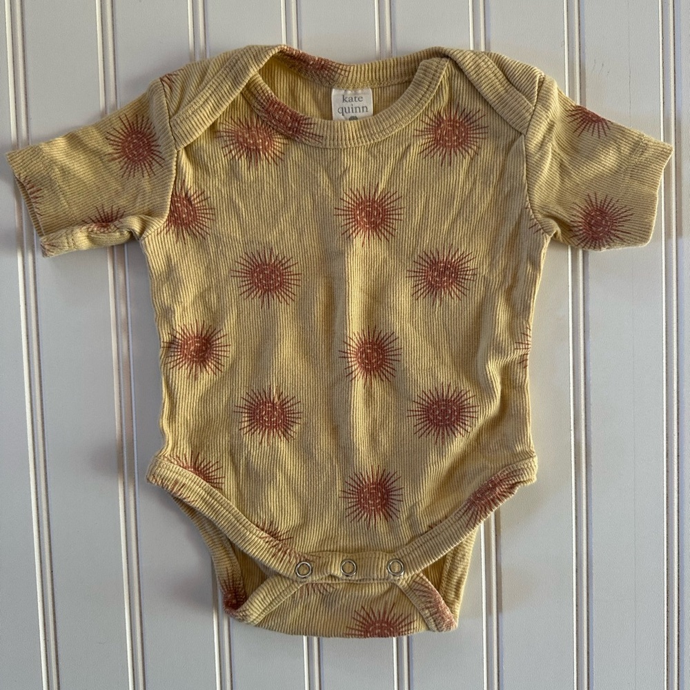 Kate Quinn short sleeve lap neck bodysuit | sun scatter